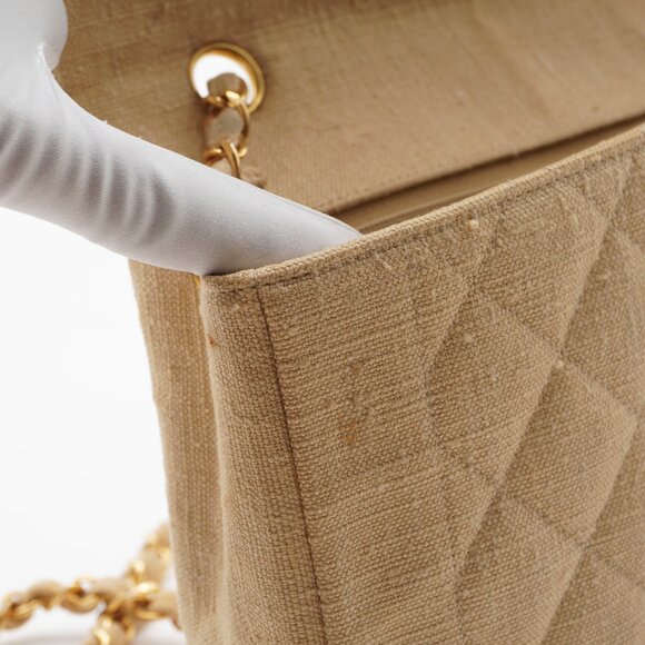 Pre-owned CHANEL Classic Diana 25 Beige Linen Crossbody Flap Bag - Picture 5 of 7